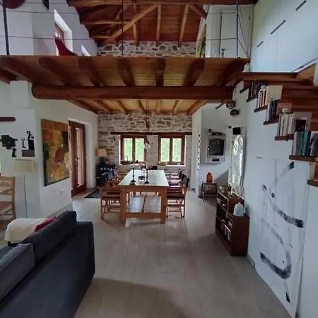 Elli Villa